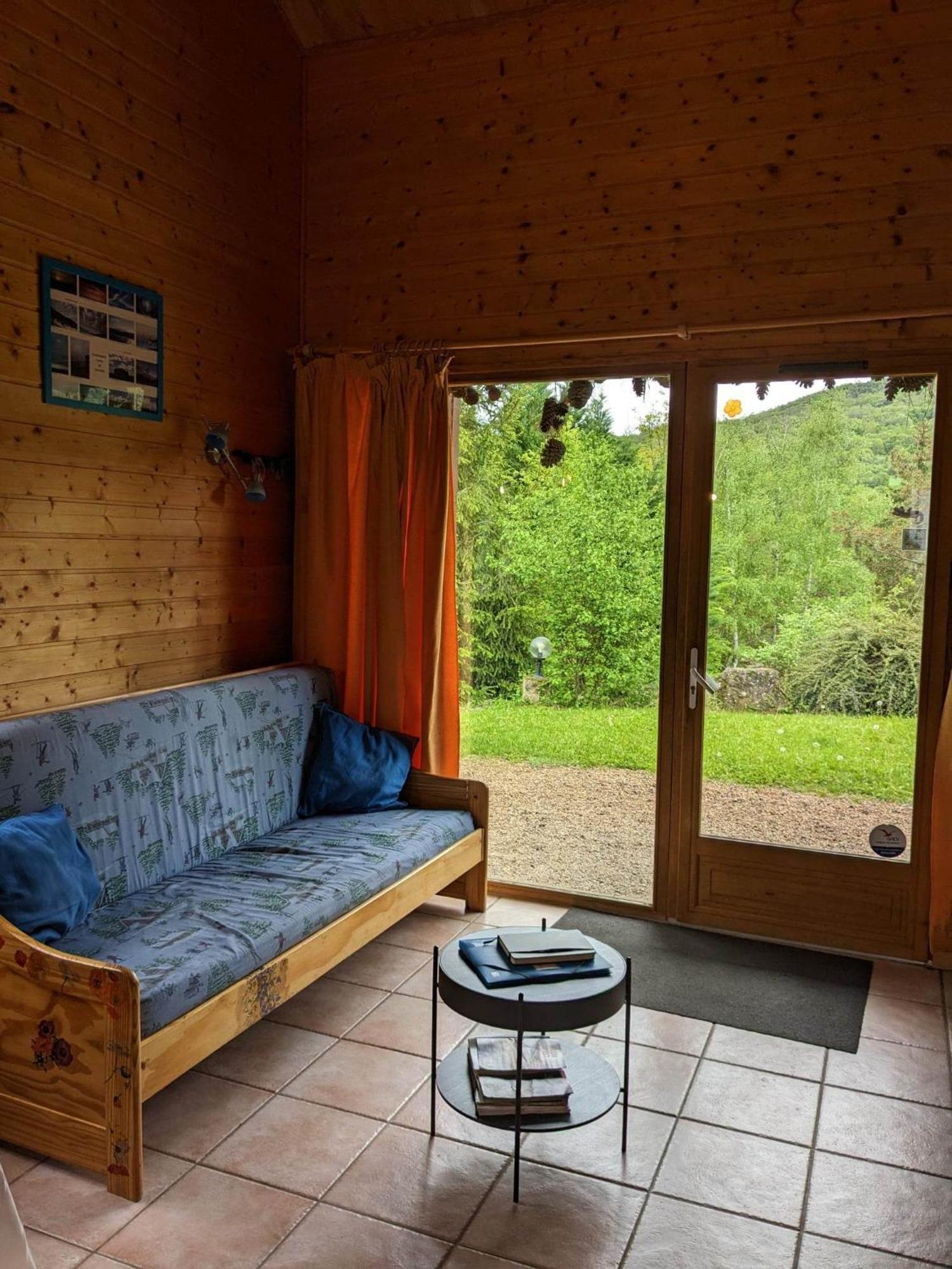 Les Chalets De La Vigne Grande Saint-Floret Dış mekan fotoğraf