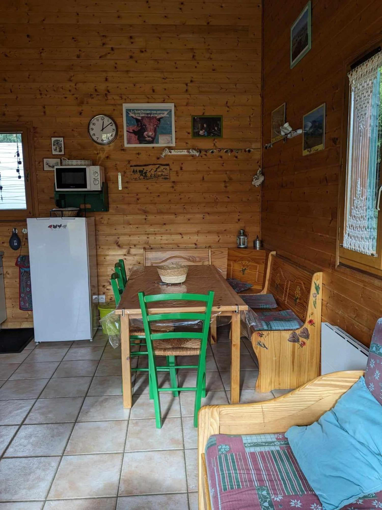 Les Chalets De La Vigne Grande Saint-Floret Dış mekan fotoğraf